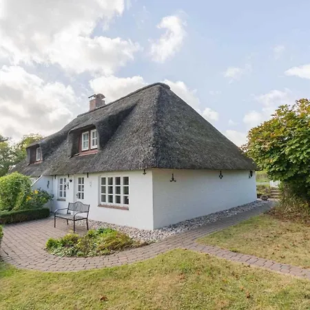 Haus Husen Id 430
