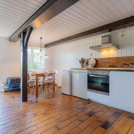 Haus Husen Id 430 Poppenbull